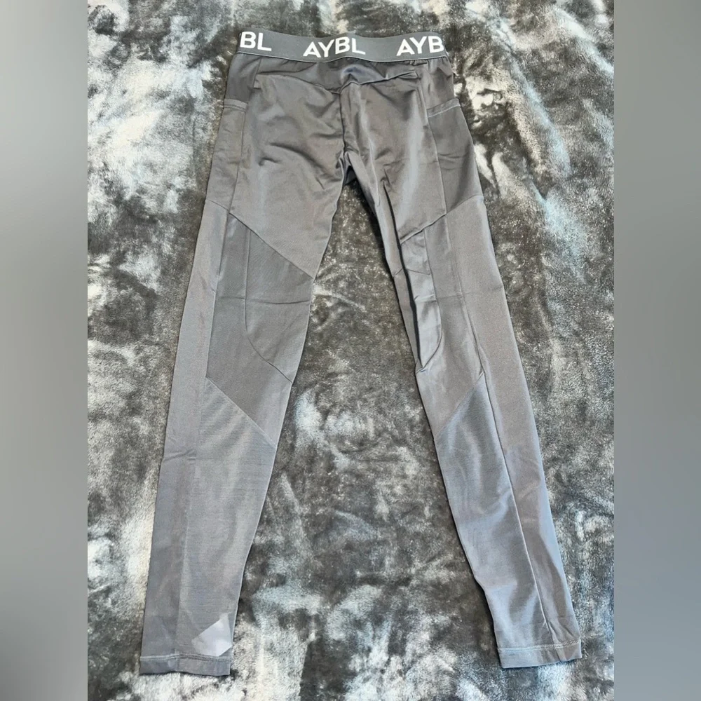 AYBL Leggings - Picture 3 of 4